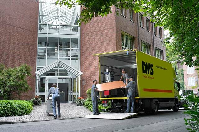 Entladen bei Büroumzug